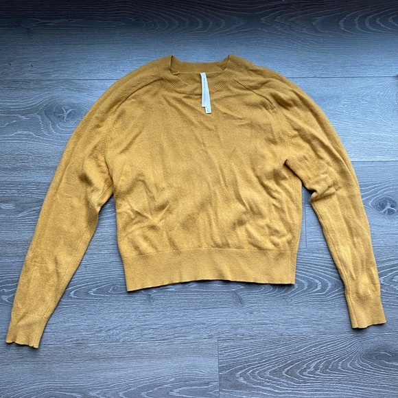 The Group by Babaton Luxe Cashmere Crew Sweater - Picture 1 of 5